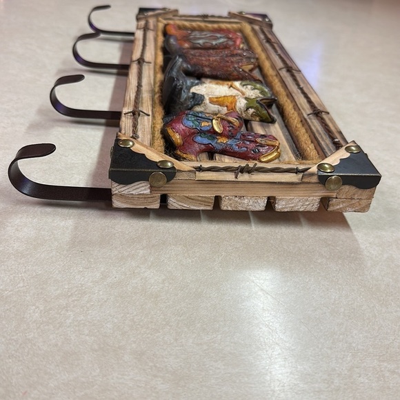 Western Rustic Cowboy Boots Hanger Wooden Entranceway Coat/Key Rack - Picture 8 of 11